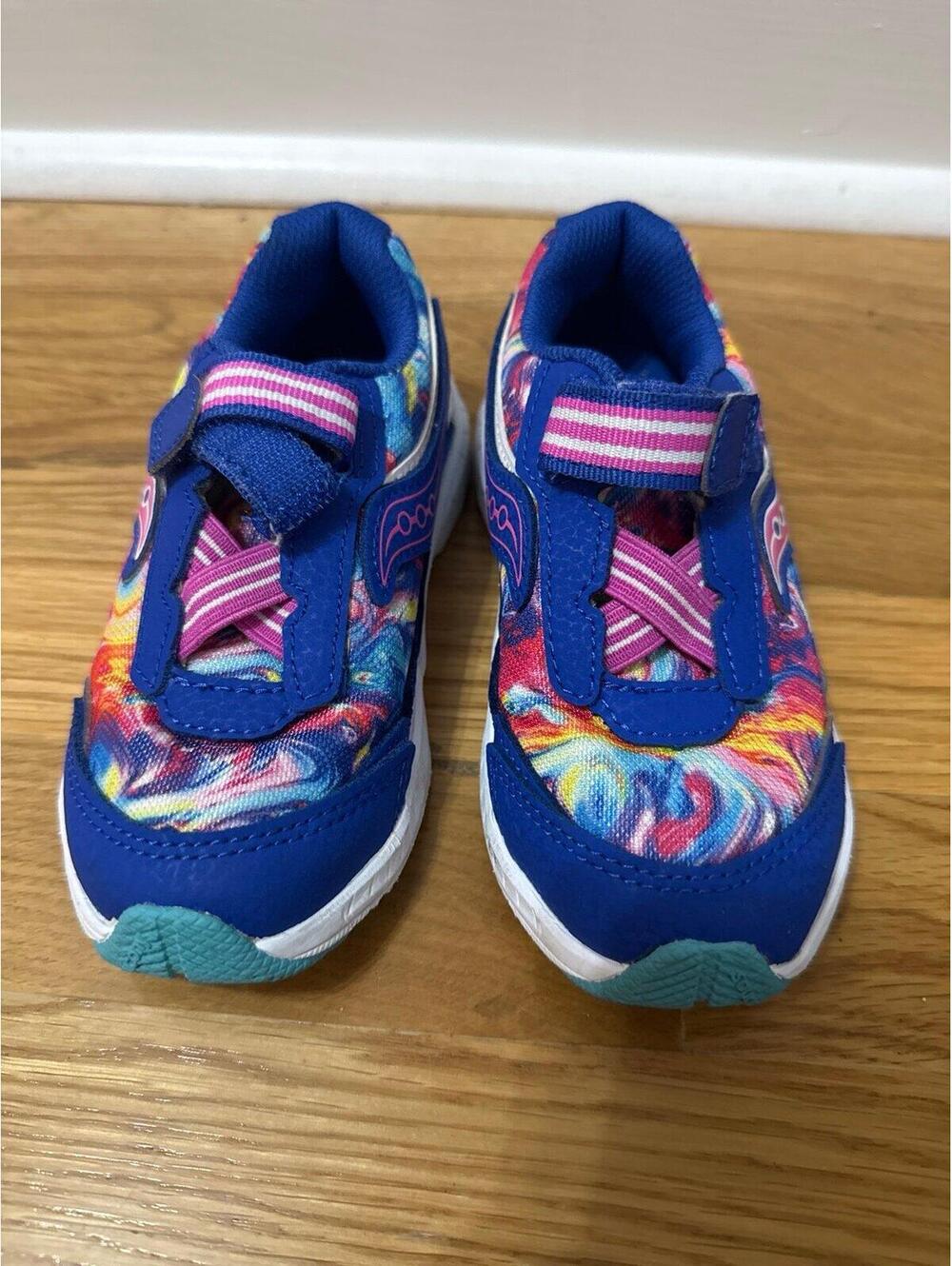 Saucony Kid’s Tennis Shoes Size 9.5